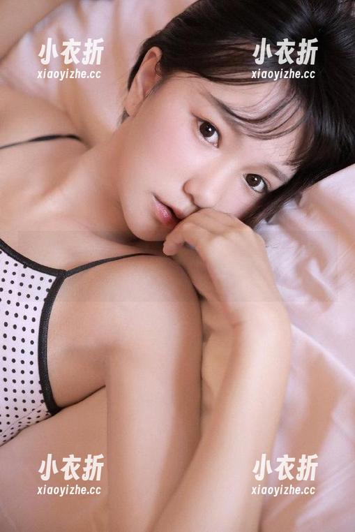 Hana Bunny Hana Bunny带你领略玛俐套装2的独特风格,震撼cos图集欣赏.txt